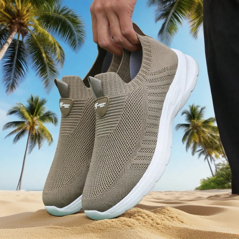 Lightweight Mesh Running Shoes – Breathable Athletic Sneakers for Men